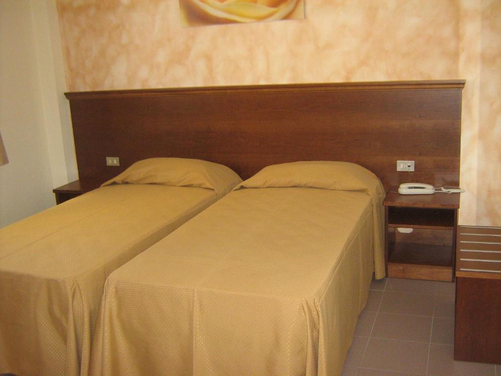 Hostiliae Ciminiera Hotel Ostiglia Habitación foto