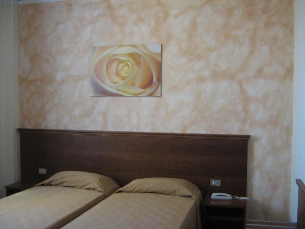 Hostiliae Ciminiera Hotel Ostiglia Habitación foto
