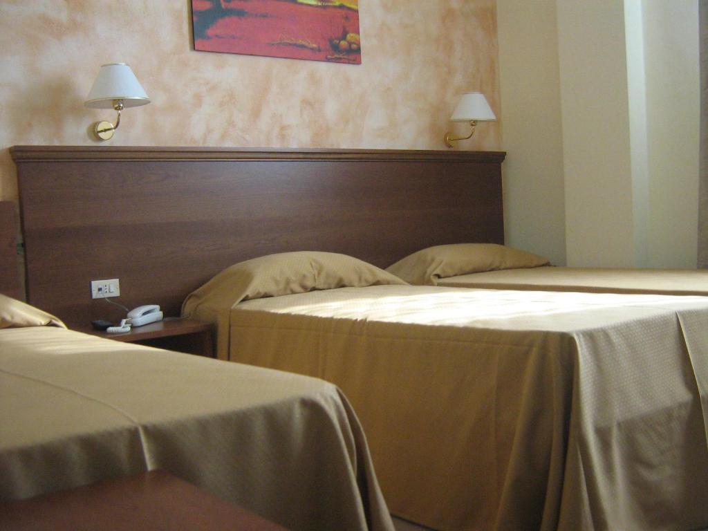Hostiliae Ciminiera Hotel Ostiglia Exterior foto